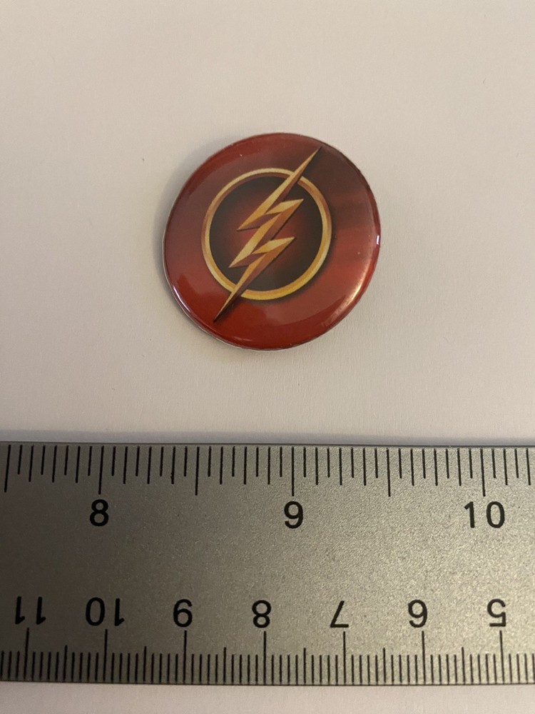 The Flash Logo DC Comics Pin Back Button P193