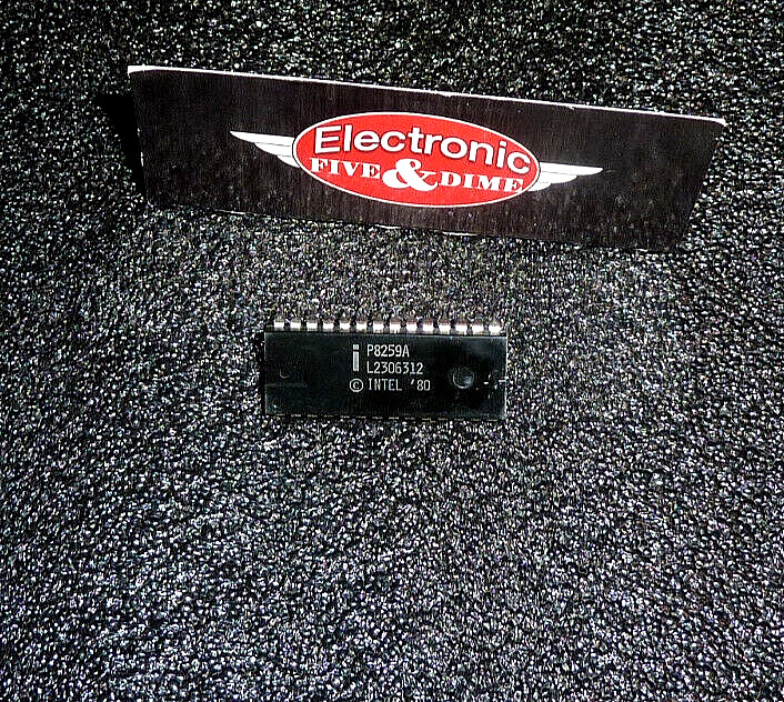 P8259A  INTEL PROGRAMMABLE INTERRUPT CONTROLLER IC