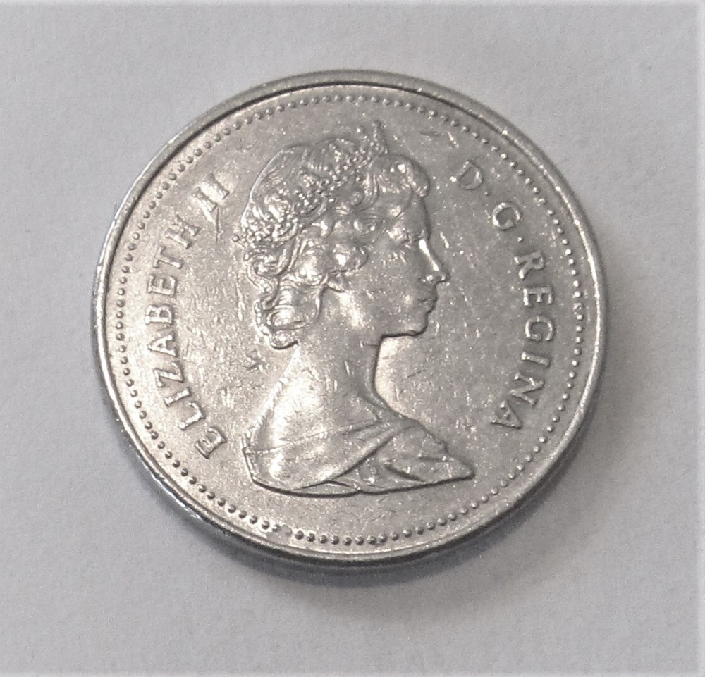 1988 Canada 5 Cent Nickel - combined shipping