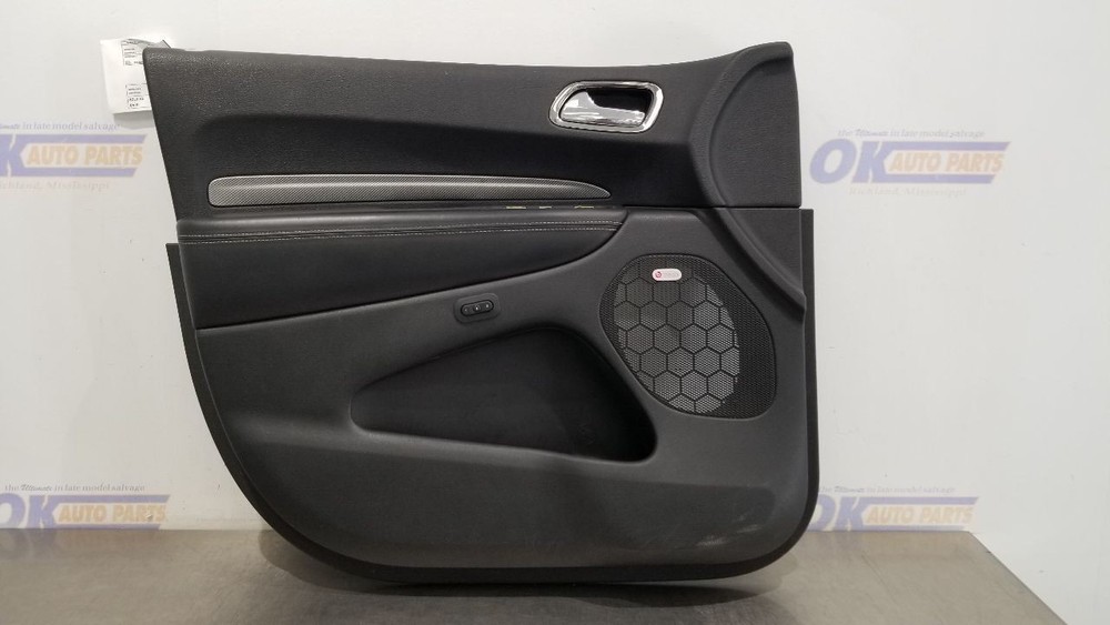 18 DODGE DURANGO SRT 392 INTERIOR DOOR TRIM PANEL FRONT LEFT DRIVER BLACK