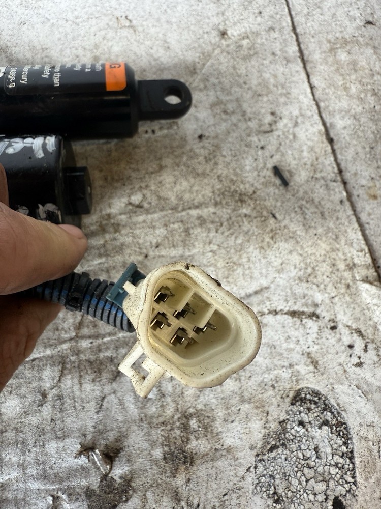 Mercury Verado 4 Stroke Shift Actuator Assembly 8M0048114