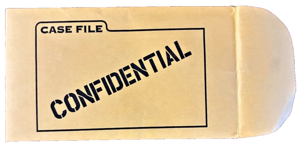 1997 Clue Board Game "Confidential" Replacement Piece envelope (bg3)