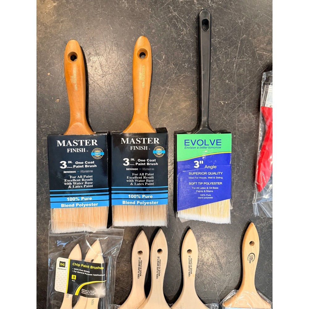 New Paint Brushes / Rollers / Pans 38 Item Painters Bundle