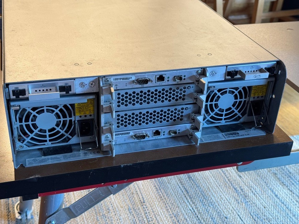 Apple XRaid Server Disk Array - Working - No HDD - No OS
