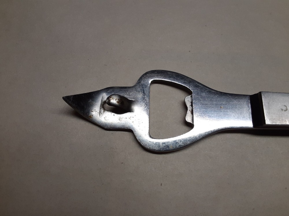 Hauser Implement Whitten Iowa can or bottle opener