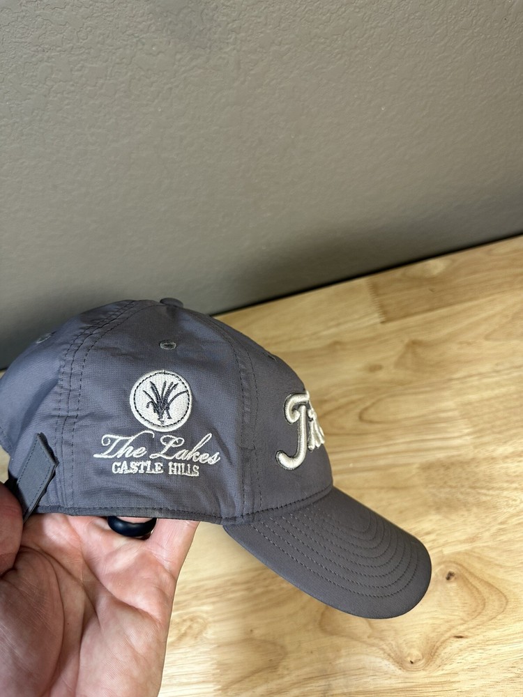 Titleist Gray Golf Hat Adjustable Strapback Embroidered White Golfer
