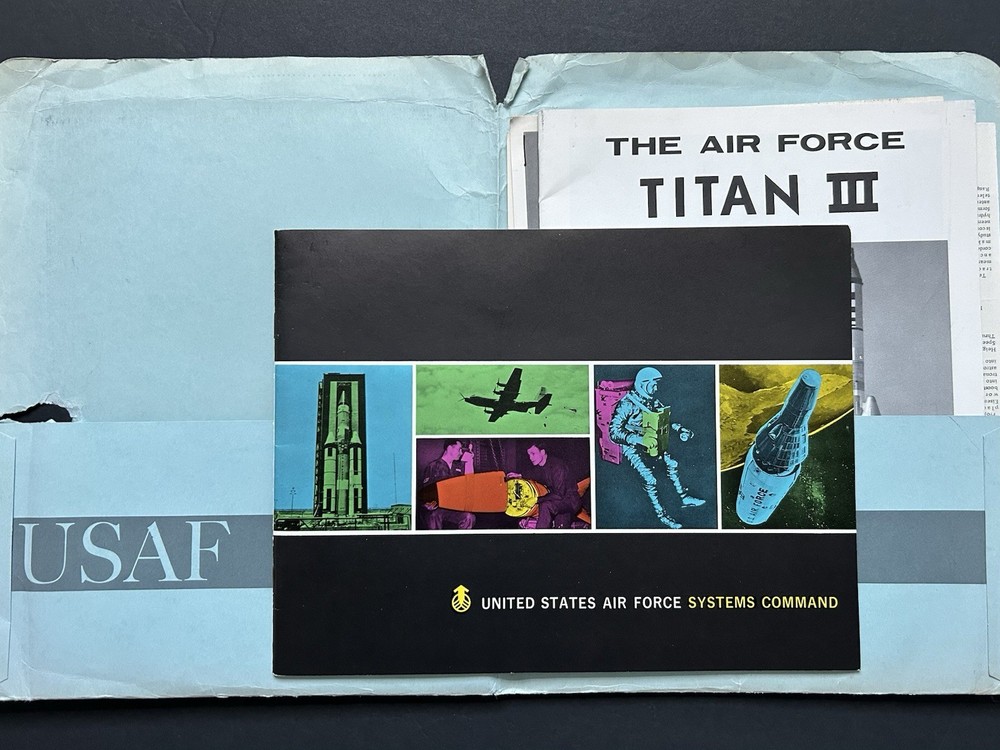 1966-1967 U.S. Air Force Systems Command Press Information Kit Folder Lot