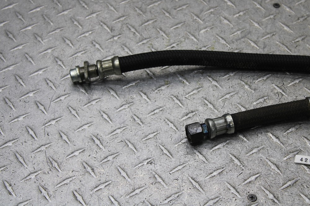 1982 YAMAHA XT550 ENGINE OIL LINES