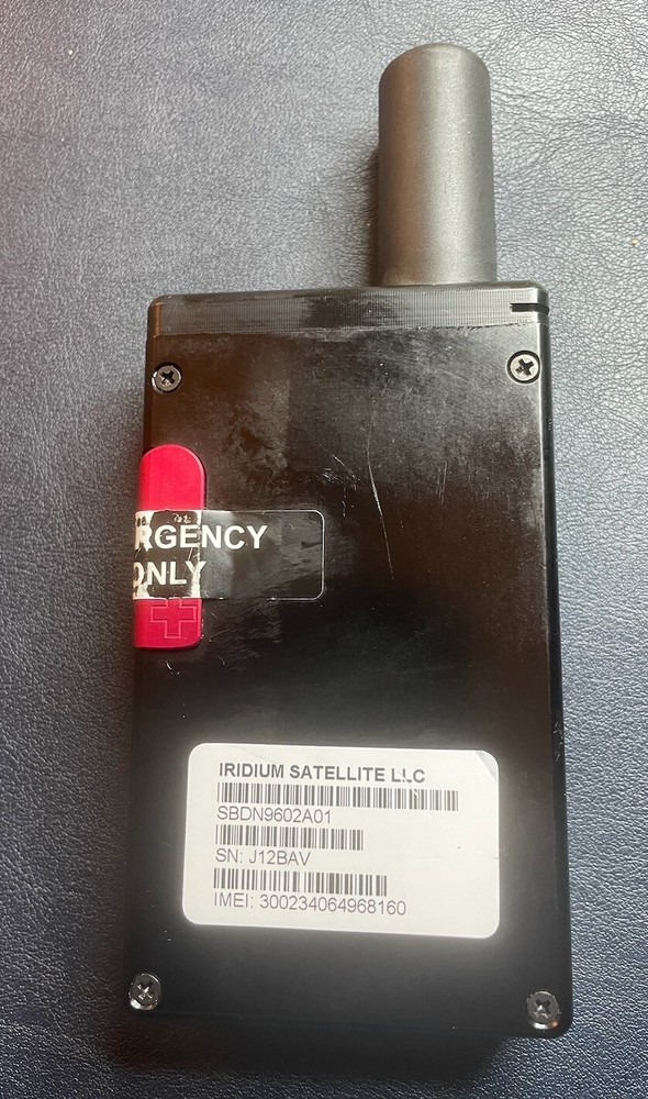 SHOUT ts HANDHELD IRIDIUM TRACKER