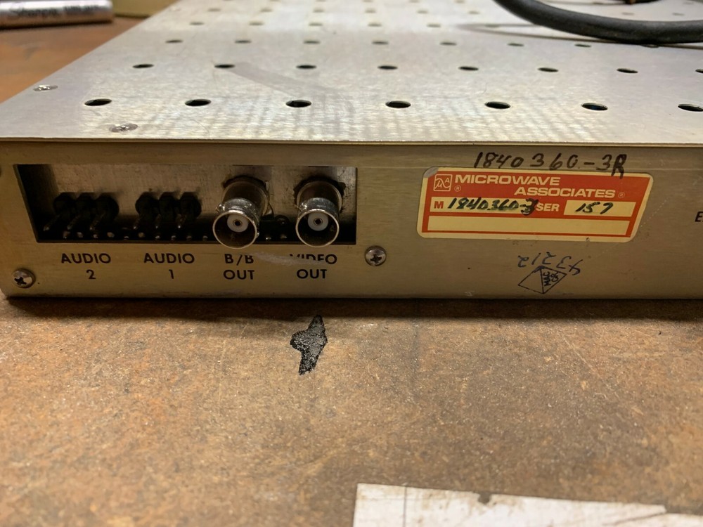 MACOM MA-4001 Satellite Receiver