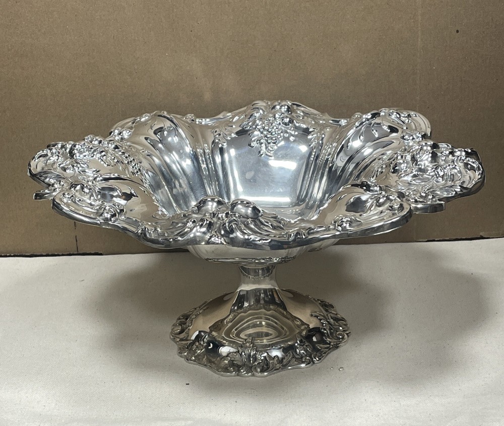 Reed & Barton Francis 1st Sterling Silver Repousse Compote