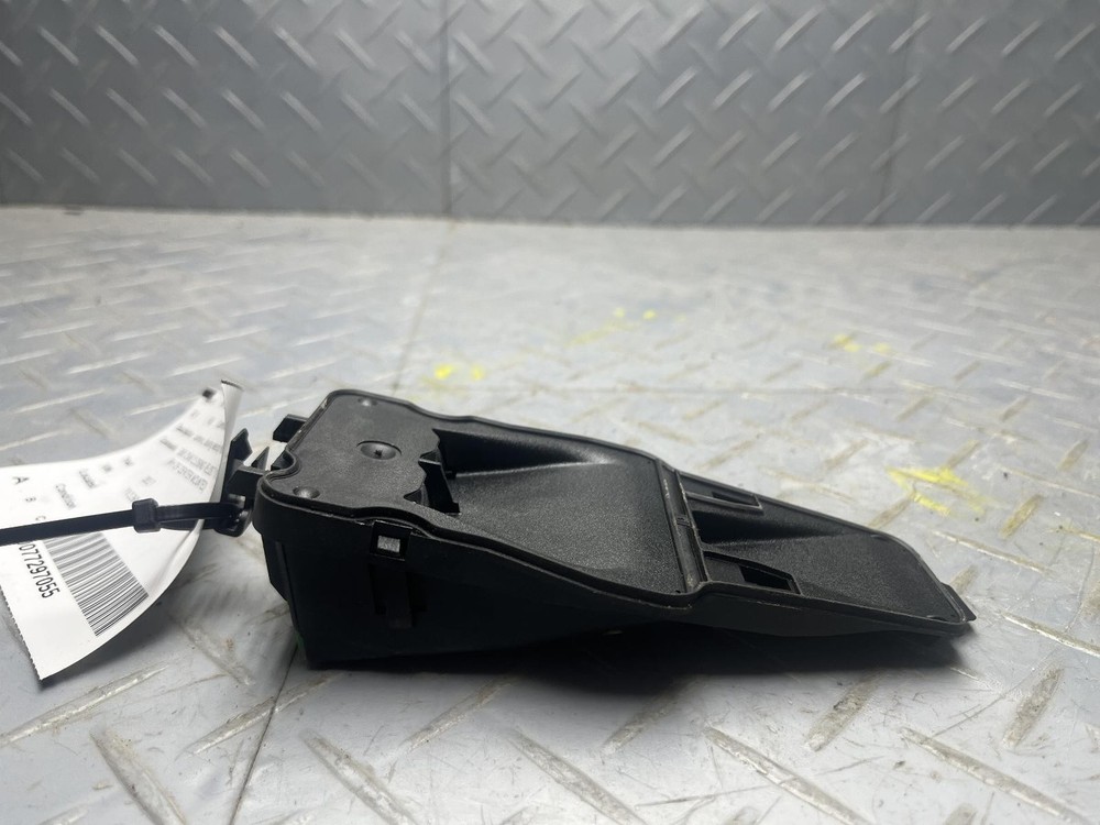 2014-2018 Volvo S60 Closing Velocity Module Right Side Center Windshield Mounted