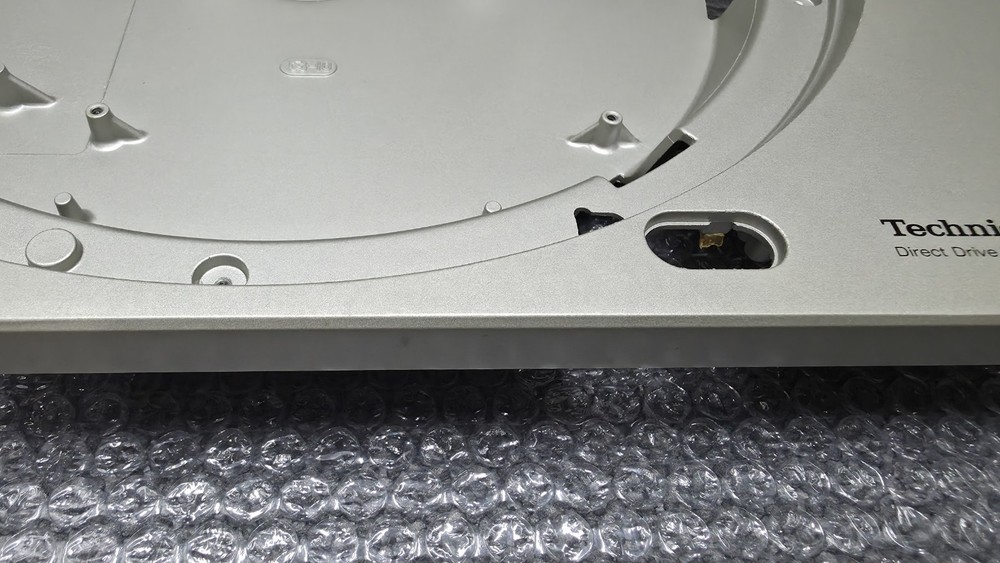 Technics sl1200 M3d, Mk3d. Original Plinth/cabinet