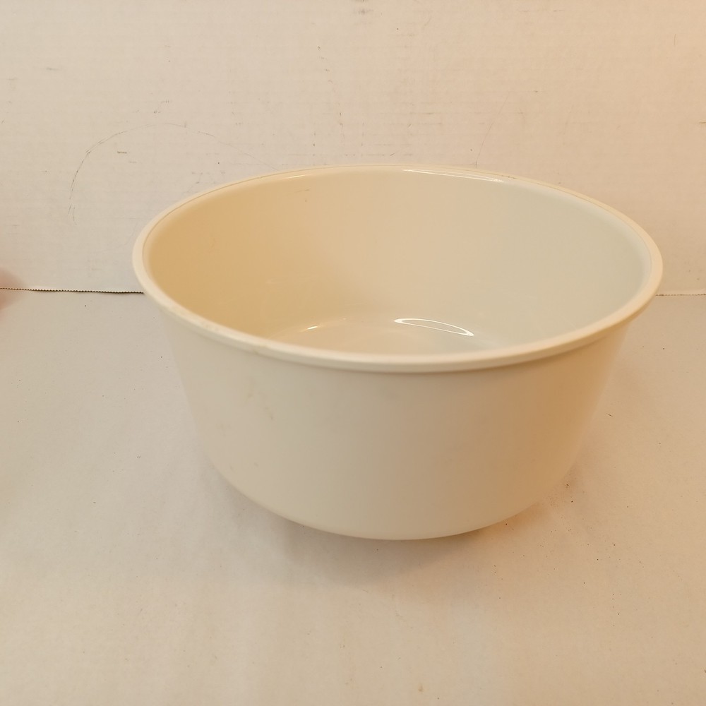 Back to Basics 220 Strainer Replacement Hopper Part Only