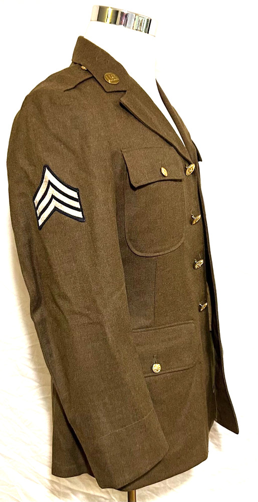 WWII US 8th AAF 4 Pocket Service Coat / Uniform With British Made Patch