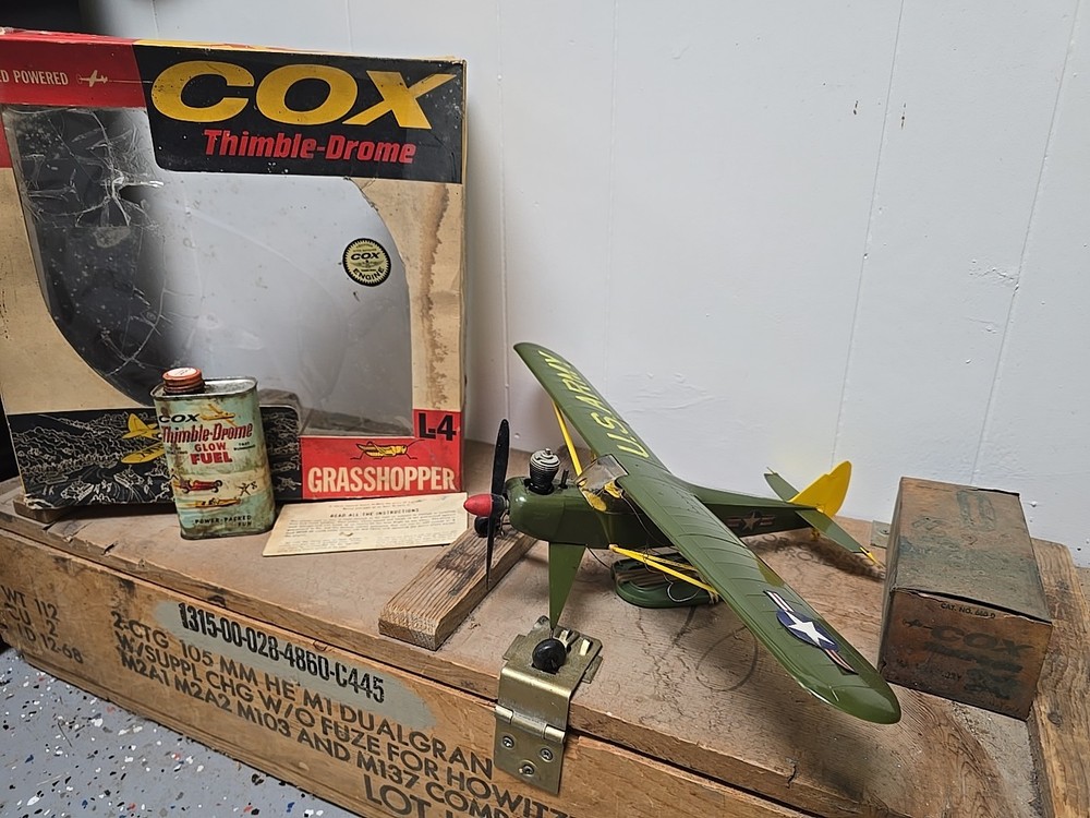 Rare! Cox Thimble Drome L-4 Grasshopper w/.049 Engine