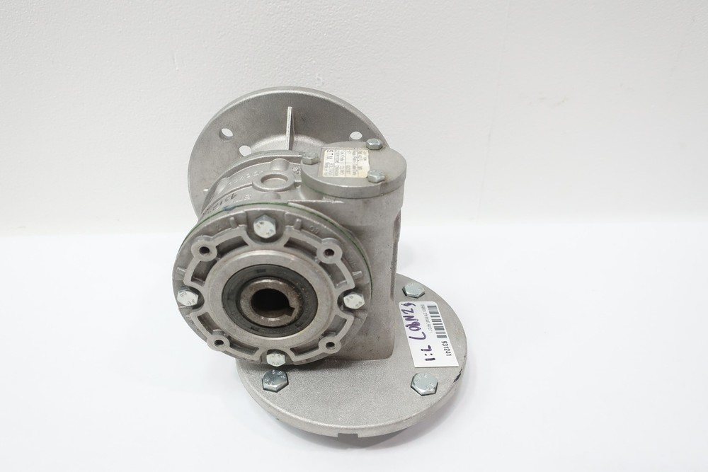 Stm RMI 40 FL Right Angle Gear Reducer 7:1