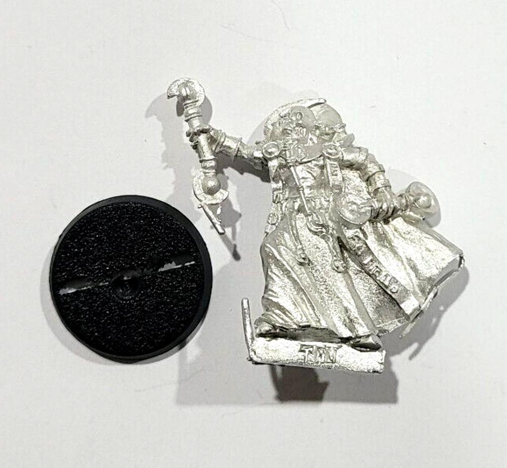 Tau Ethereal With Equalisers Warhammer 40K OOP