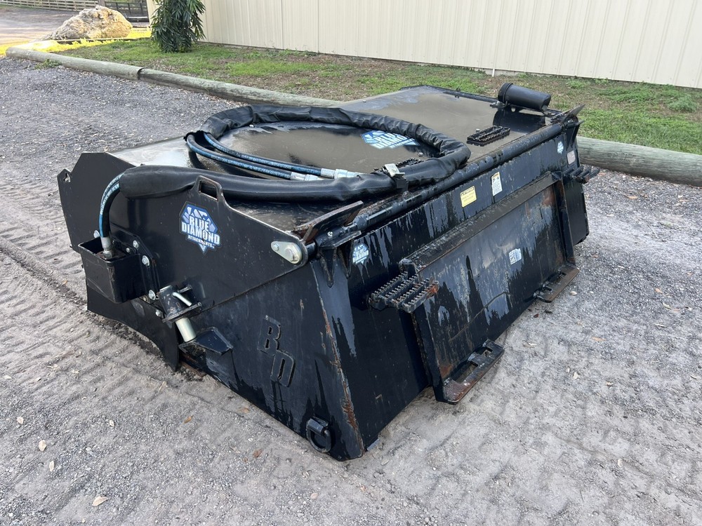 BLUE DIAMOND SKID STEER SWEEPER BROOM ATTACHMENT - 72" WIDE - READY TO WORK