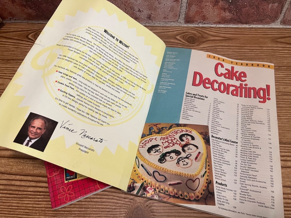 Wilton Cake Decorating Yearbook 1996 and Pattern Book 1996
