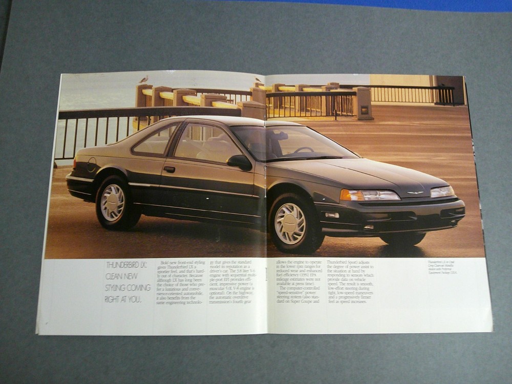 1992 Ford Thunderbird Sales Catalog