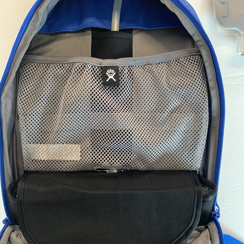Hydro Flask Down Shift Backpack -14 Liter Water Pocket Hydration Pack Blue