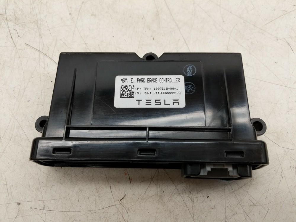 ⭕ 12-20 Tesla Model S X Electronic Parking Brake Controller Module 1007618-00-J