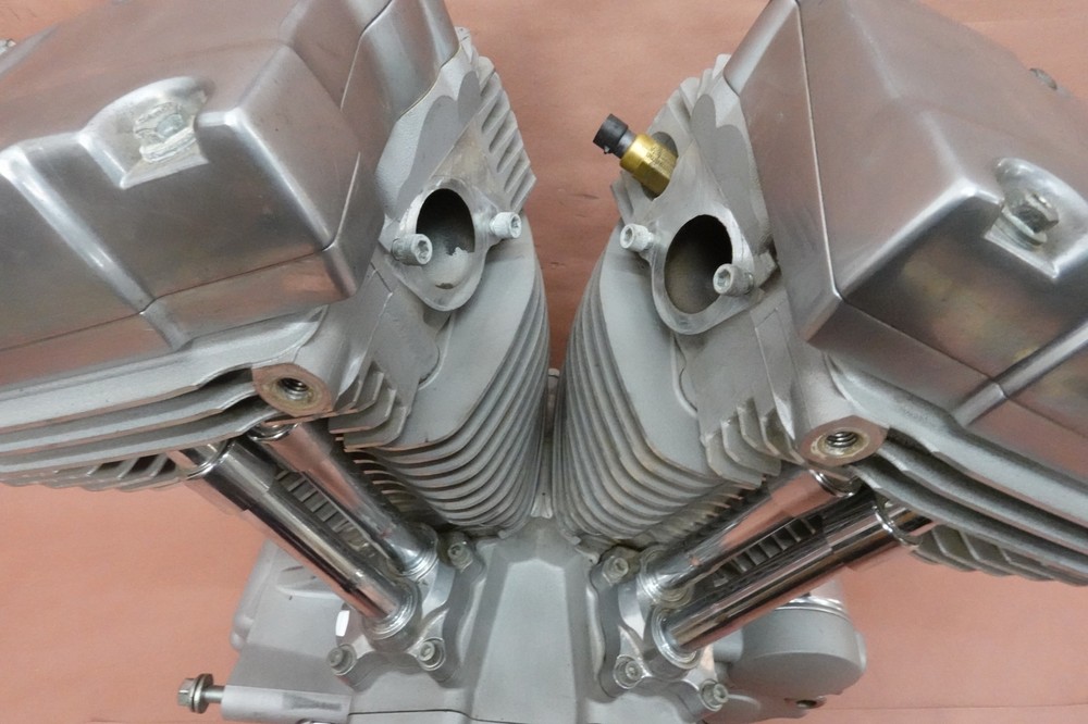 2002-2004 HARLEY-DAVIDSON SOFTAIL Standard FXSTI COMPLETE ENGINE MOTOR