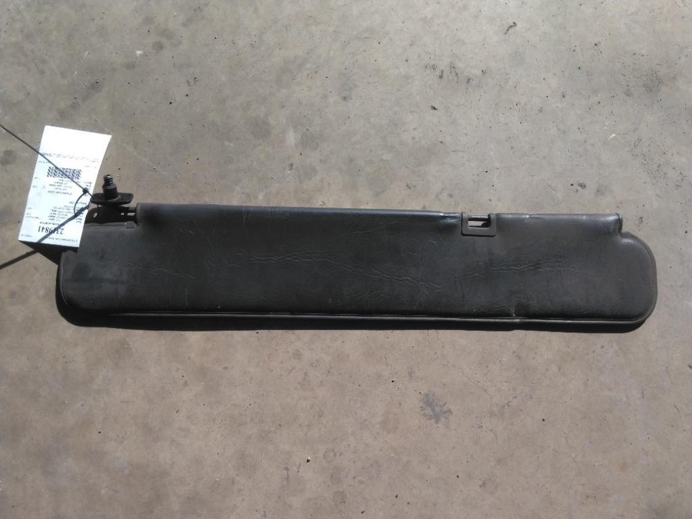 Replaces 2003 FREIGHTLINER FL80 INTERIOR SUN VISOR , MD