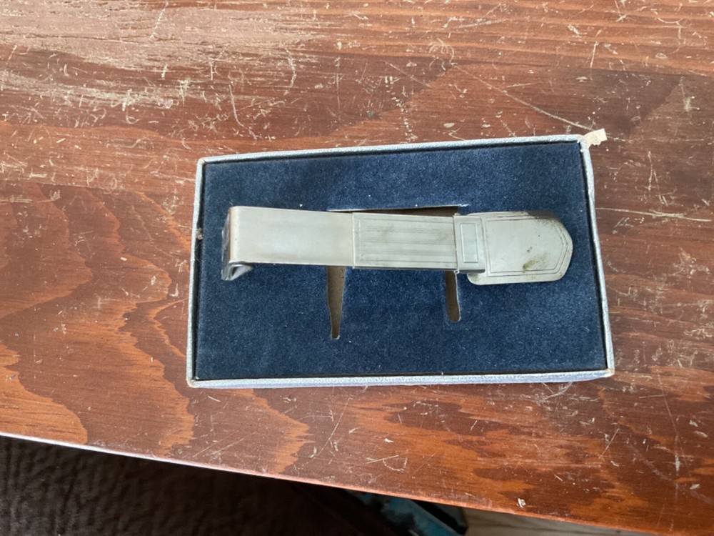 The Sapphire Automatic Book Mark By Kellogg’s With Original Box