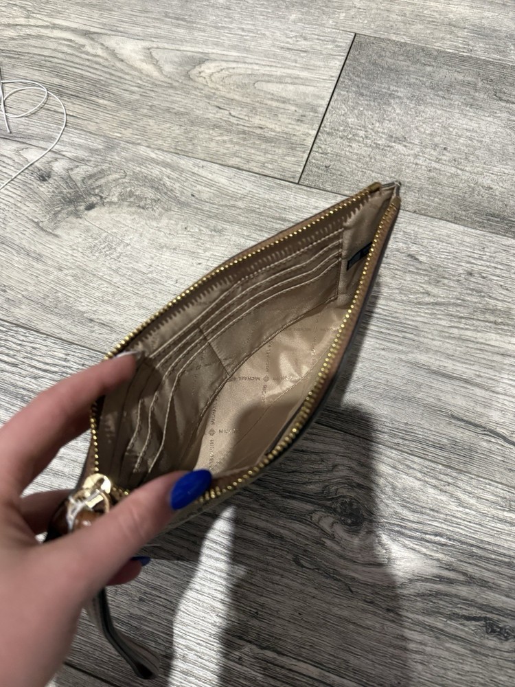 MICHAEL KORS Strap Wallet Brown Leather