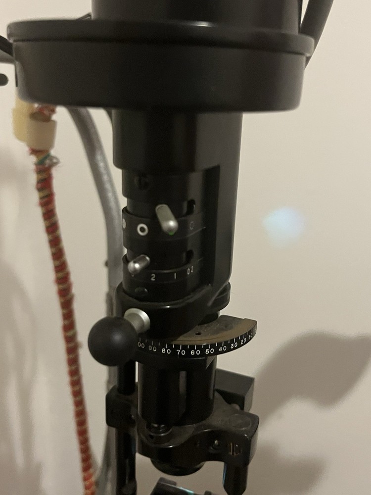 Topcon Slit Lamp Biomicroscope on Motorized Stand
