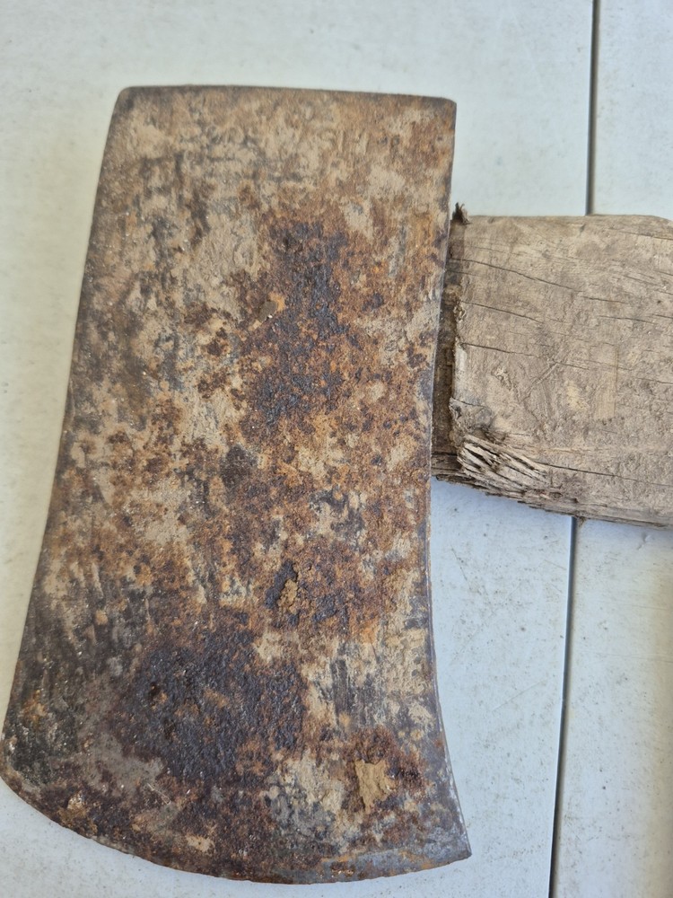 VINTAGE AXE MIXED LOT,HATCHET
