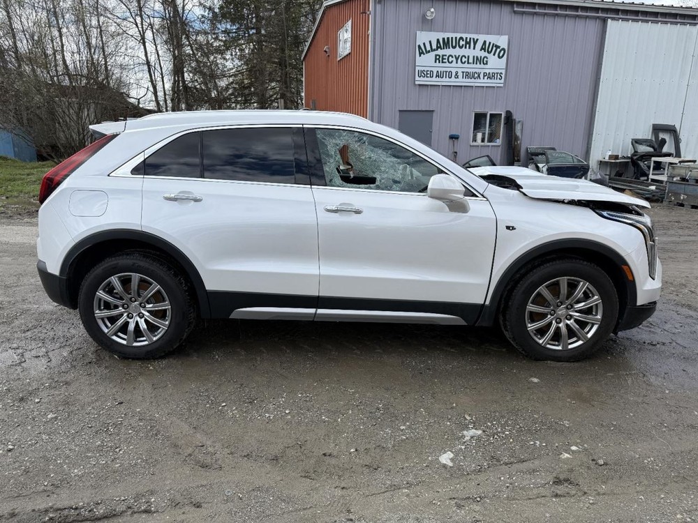 2019-2022 Cadillac XT4 Amplifier