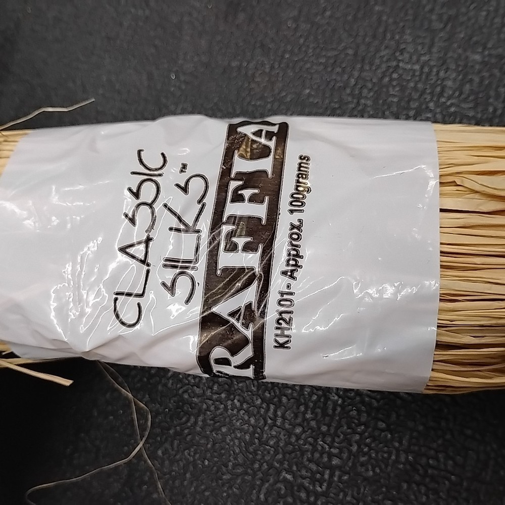 Classic Silks KH2101 Natural 100g Raffia