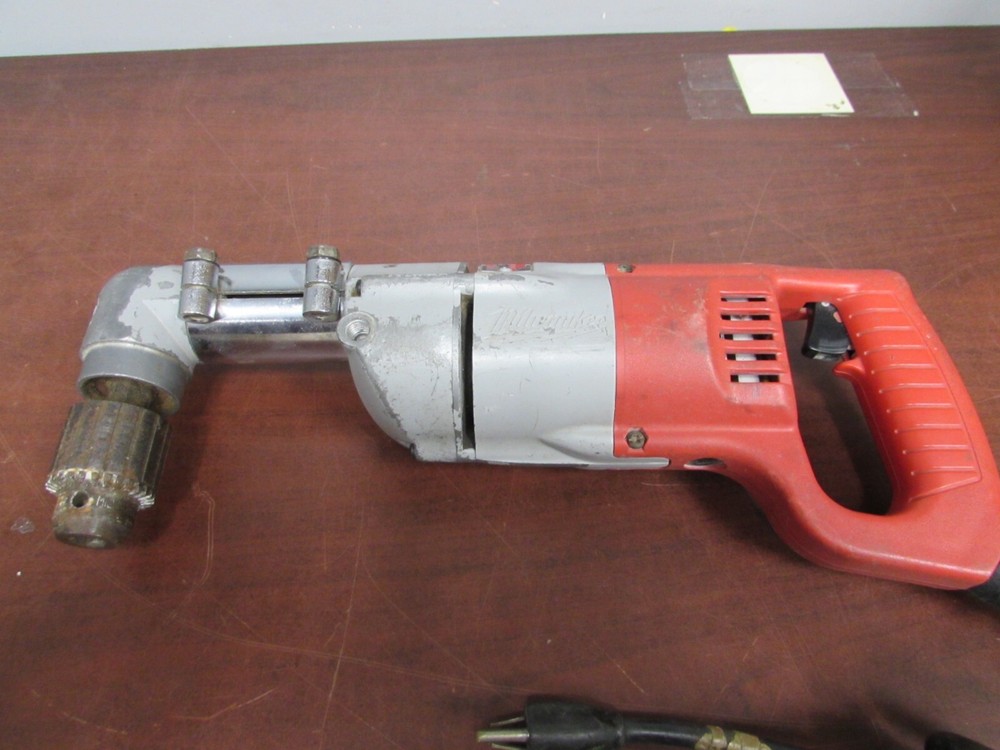 MILWAUKEE 1107-1 1/2" DRILL *TOOL ONLY* (21C)