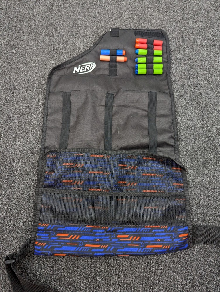 Nerf N-Strike Elite Carrying Case + 2 Magazines 18 Round + Darts