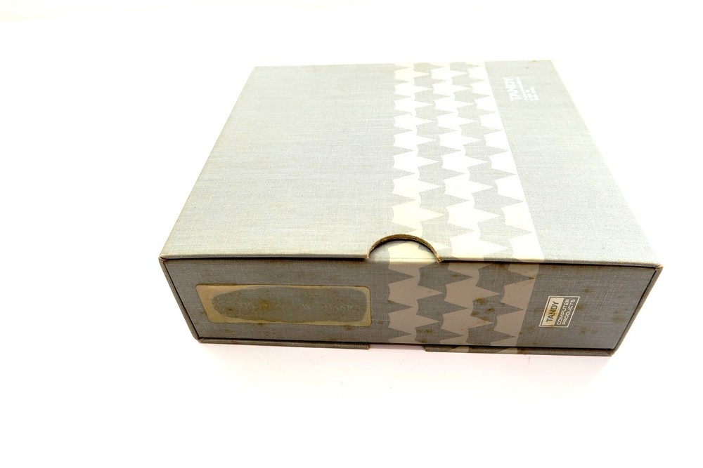 Tandy Computer MS DOS Manual Handbook in Binder Hard Case 25-4103 + Software