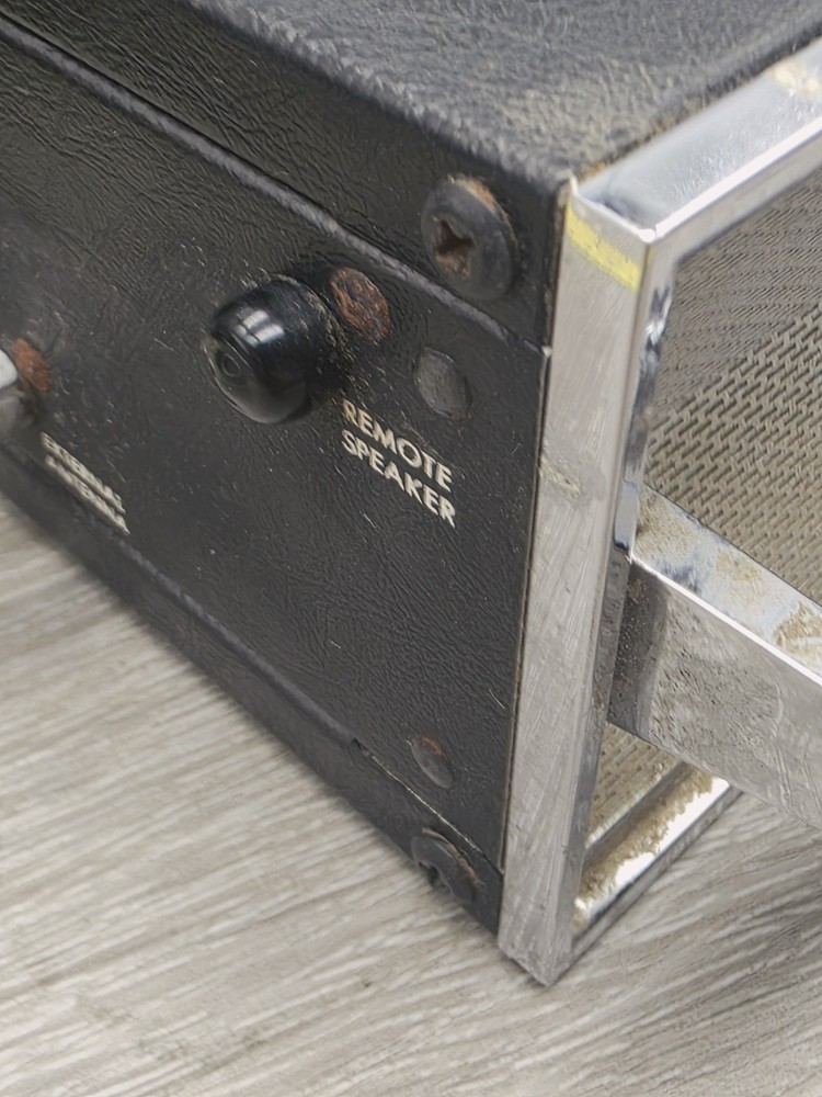 Plectron Transistor FM Radio Receiver
