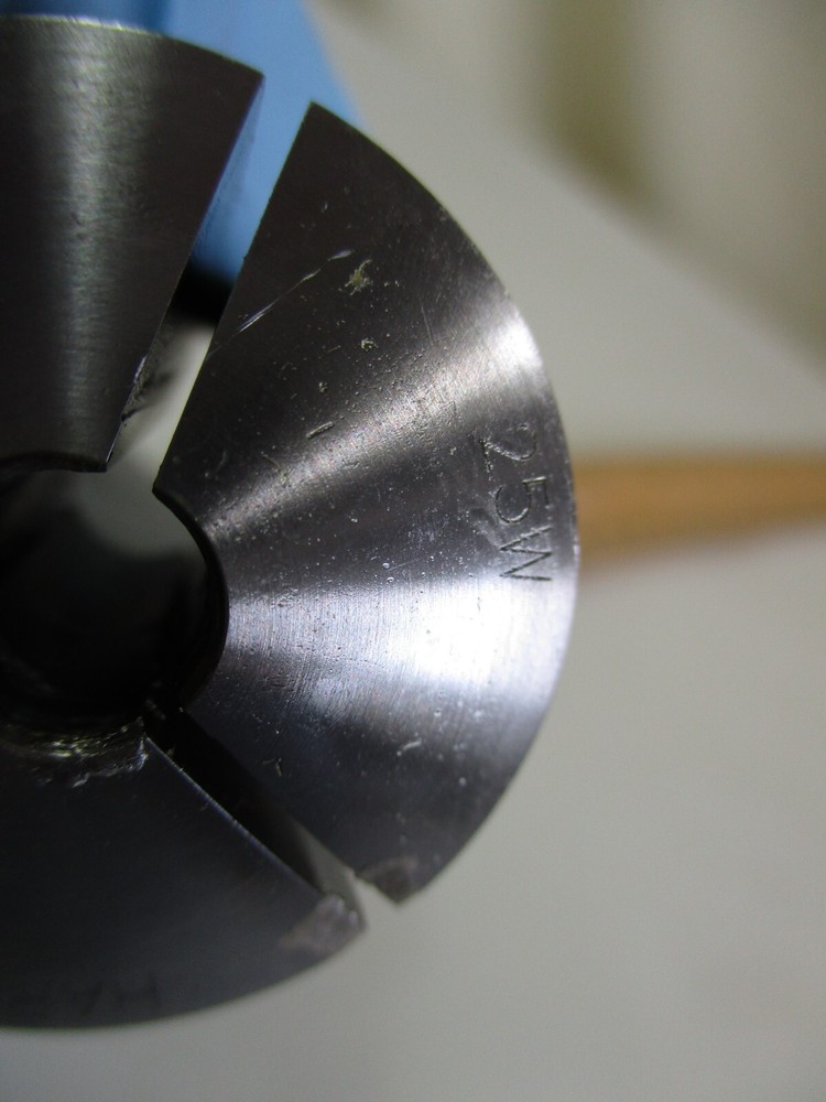 Hardinge 25W RD SM .318 Collet (C2)