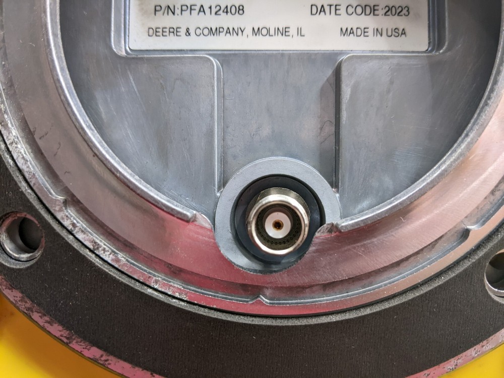 Starfire 7000 Head Cup With Antenna John Deere