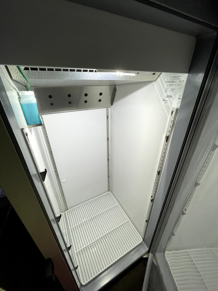 Thermo Fisher Refrigerator