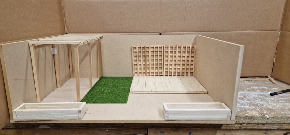 Dolls house garden scene Base