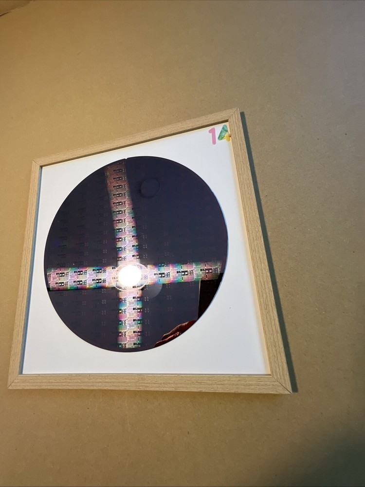 200mm pattern Silicon wafer Collection 735um Wafer Come With A Frame