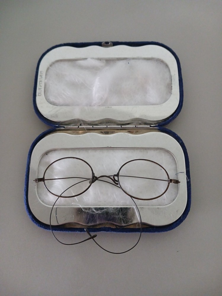 Antique Glasses With Case 1920's