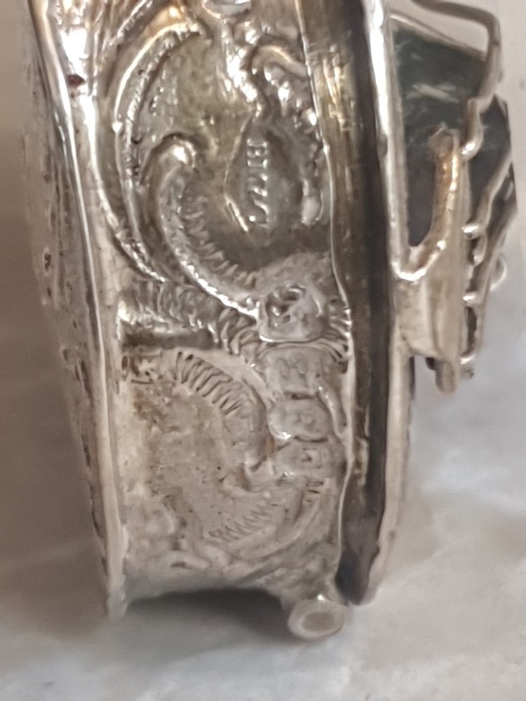Antique 1903 Barr Moering London Import Hanau Solid Silver Cello/Guitar Pill Box