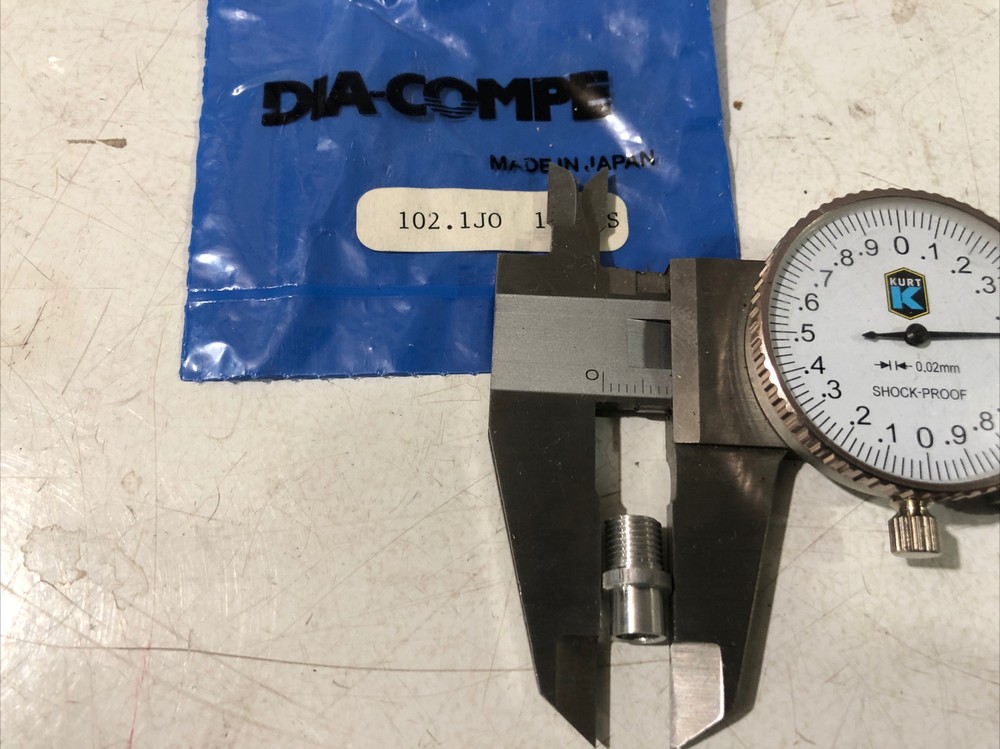 DIA-COMPE Gran Compe Aero Lever Threaded Ferrule (1)