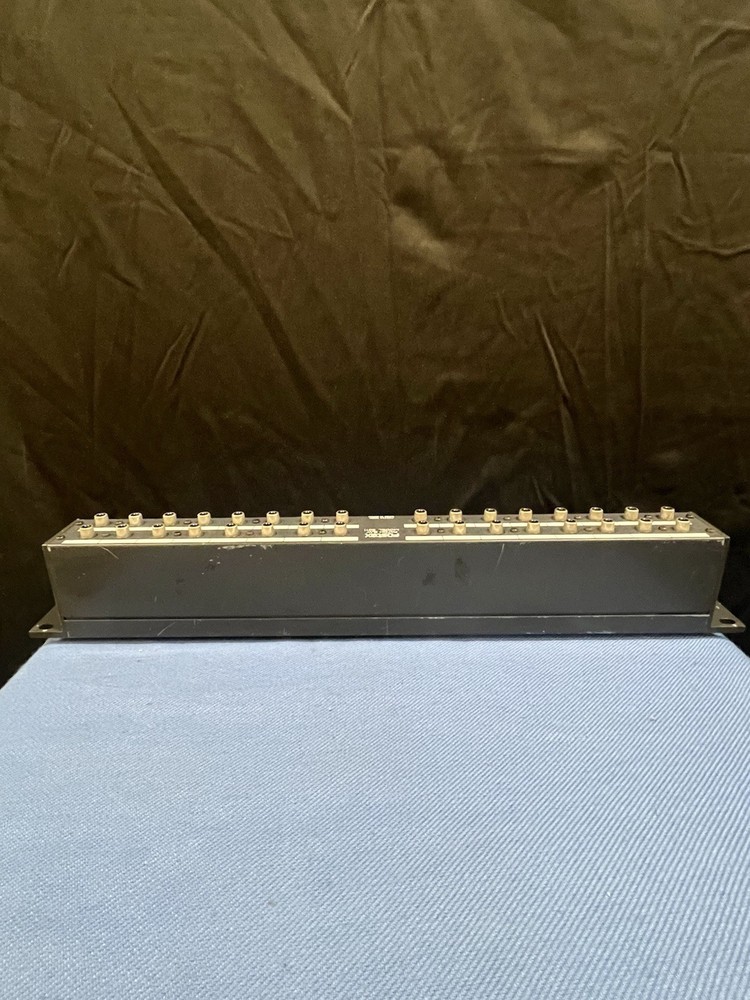 Fostex 3011 RCA/Component Patch Bay Panel - 19" Rack Mount Unit Free Shipping