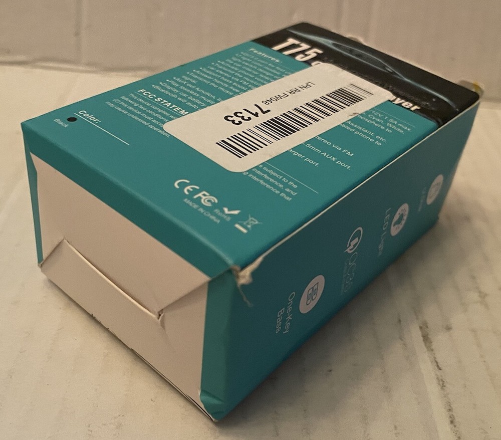 Multifunctional Wireless Car MP3 Transmitter