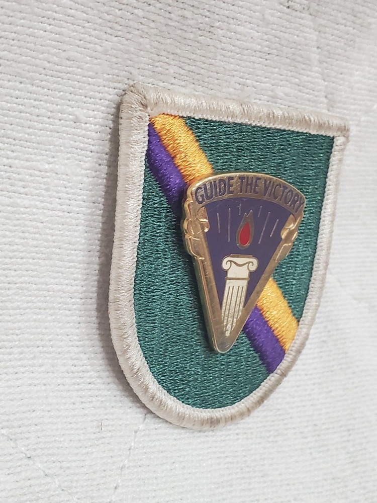 Vintage 354TH Civil Affairs Command Pin On Army Psy Ops Command Patch